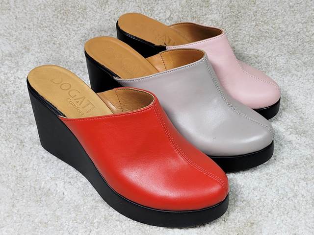 Saboti dama piele rosii Dana biashoes.ro imagine reduceri